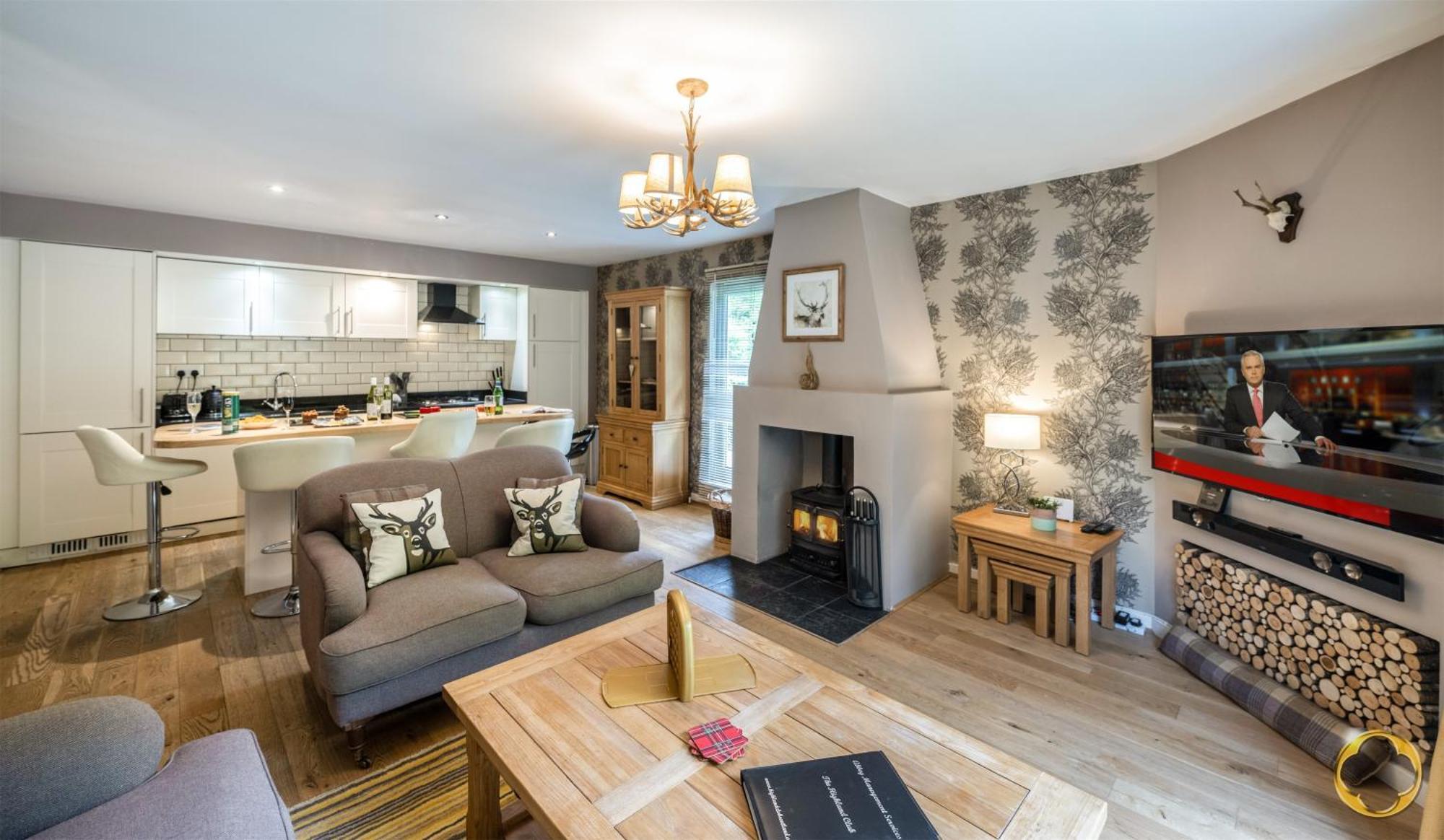 Highland Club Direct Apartment Fort Augustus Exterior photo
