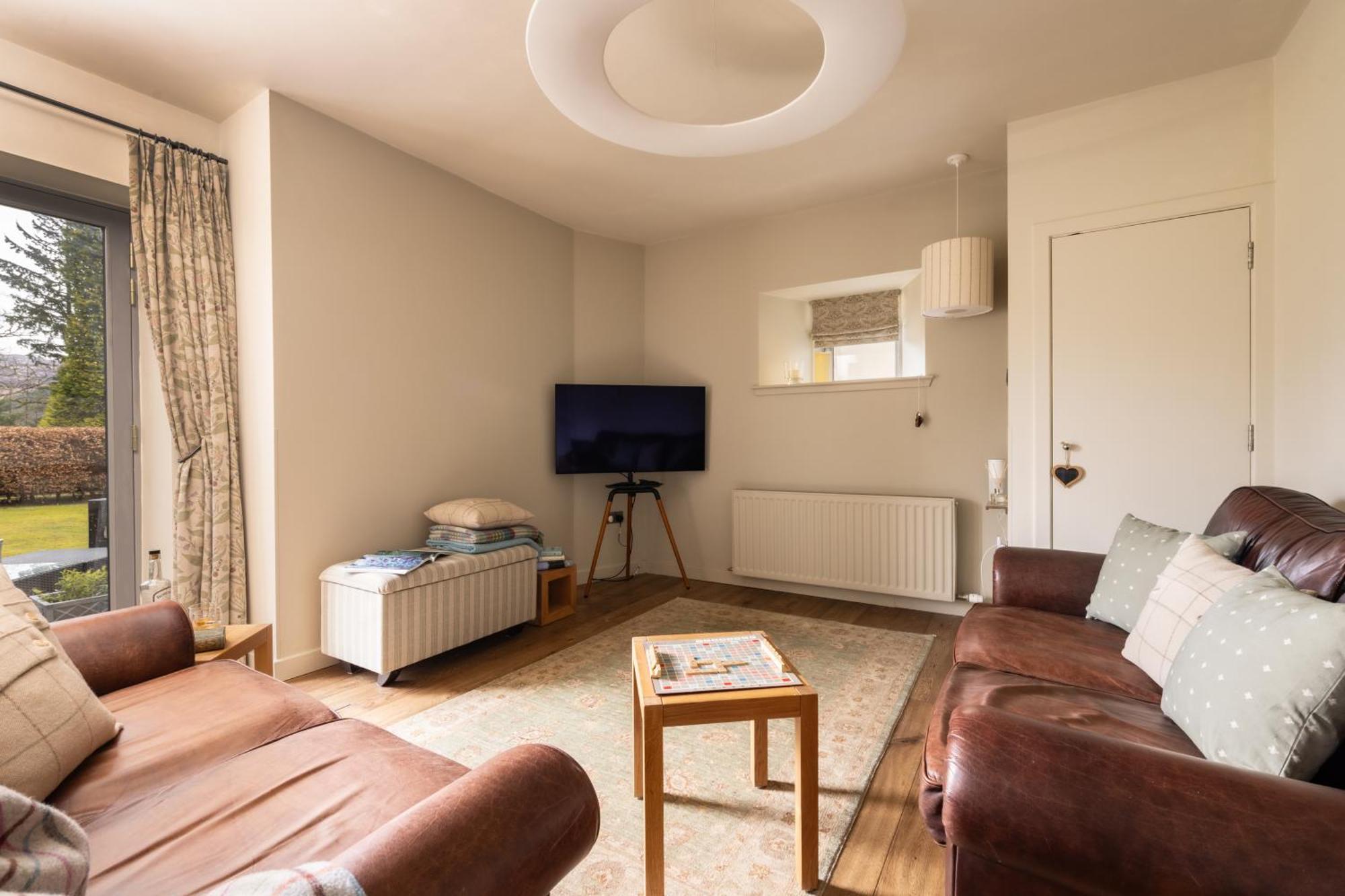 Highland Club Direct Apartment Fort Augustus Exterior photo